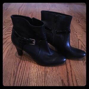 Ralph Lauren black ankle bootie